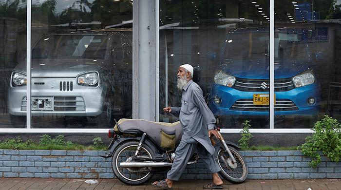 Pak Suzuki extends plant shutdown