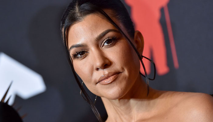 Kourtney Kardashian shares series of pics showing baby bump progression