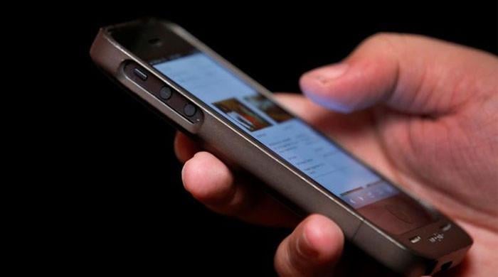 Mobile services to remain 'partially suspended' in Karachi till Muharram 10: PTA 