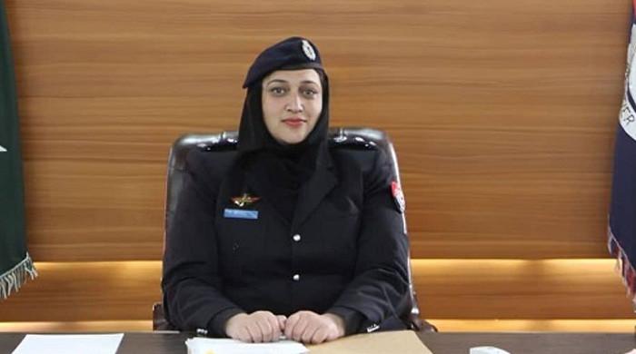 New Zealand bestows 'Officer of the Year' award on KP female cop