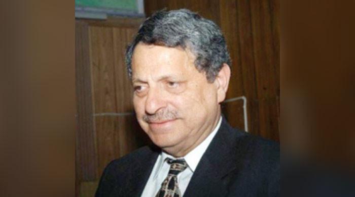Hamid Khan slams caretaker govts for challenging SC verdict on military courts