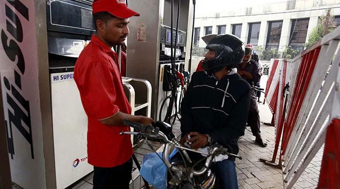 Fuel prices expected to fall by Rs13 per litre from Dec 16