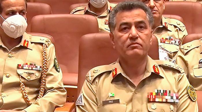Faizabad sit-in: Ex-DG ISI skips inquiry commission's hearing for second time