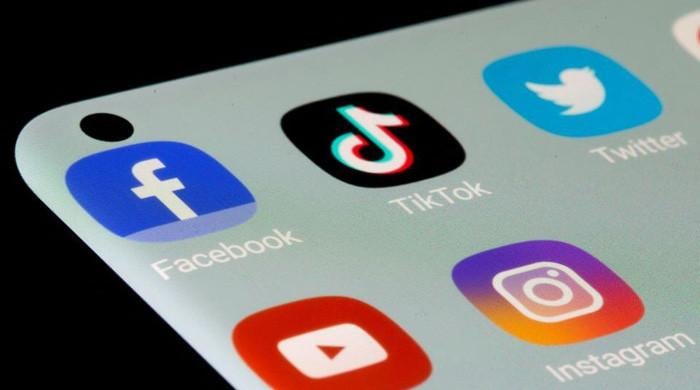 Social media, internet services reportedly down in parts of Pakistan