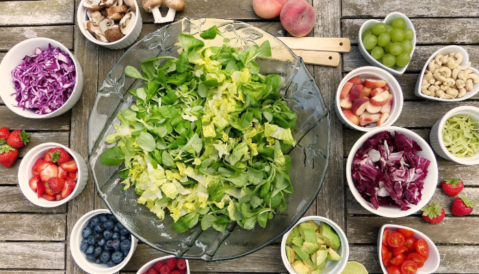 Intermittent fasting has numerous health benefits, including weight loss, better digestion and improved heart health