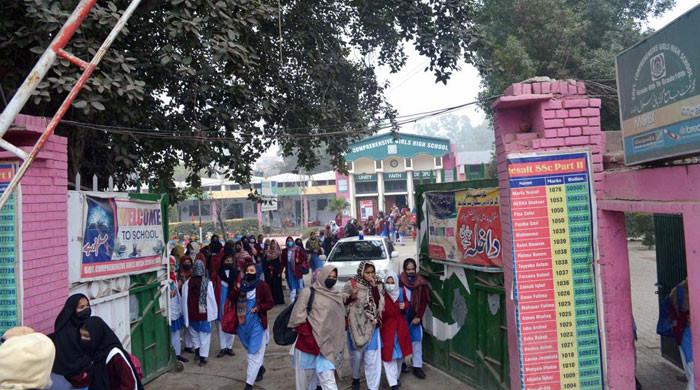 Should Punjab's winter break schedule be changed?