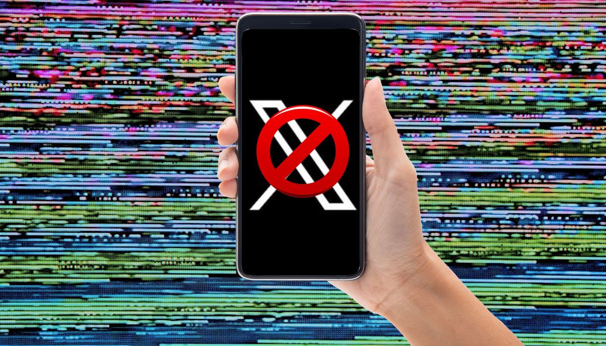 A representational image showing a stop sign on X app opened on a smartphone. — Geo.tv