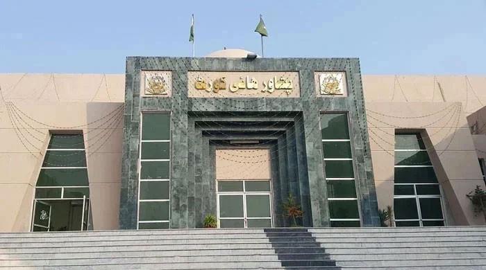 PHC directs KP Assembly speaker to administer oath to MPAs elected on reserved seats