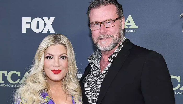 Tori Spelling makes separation from Dean McDermott official