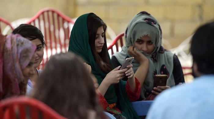 Social media and Pakistan