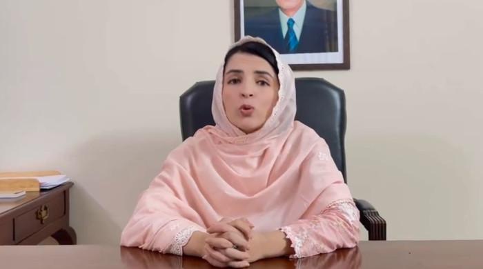 Journalist bodies demand apology from KP CM's adviser for claiming reporter sought bribe