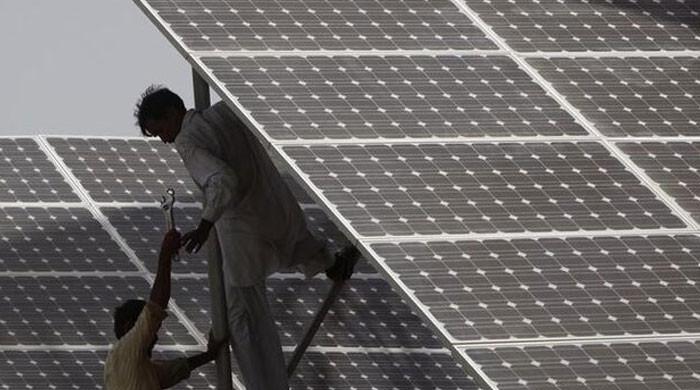 Solar panel prices in Pakistan fall further