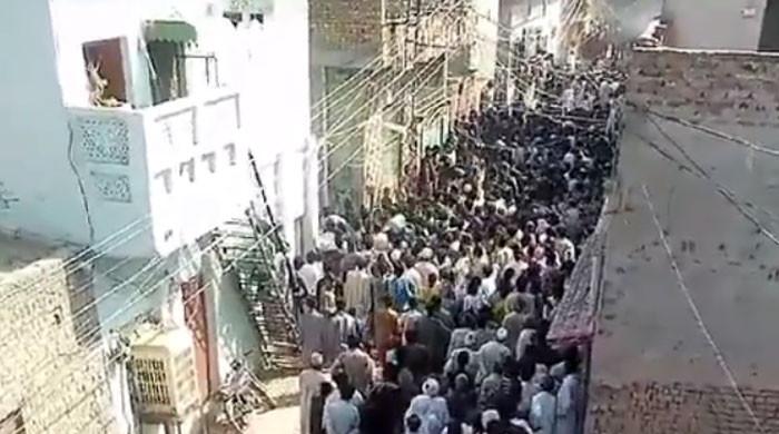 Dozens arrested in Sargodha after mob attacks family over alleged blasphemy