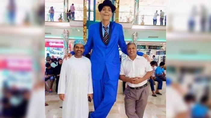 Pakistan's tallest man passes away at 30