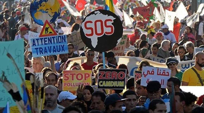 Global climate chaos