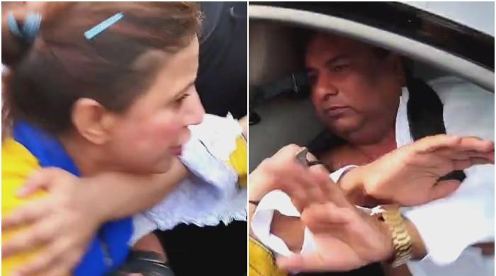 Actor Tahir Anjum assaulted by female PTI activist outside Punjab Assembly