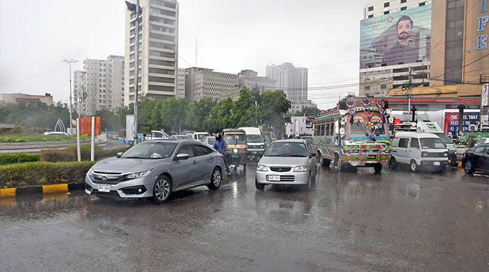 Karachi experiences light to heavy monsoon rain