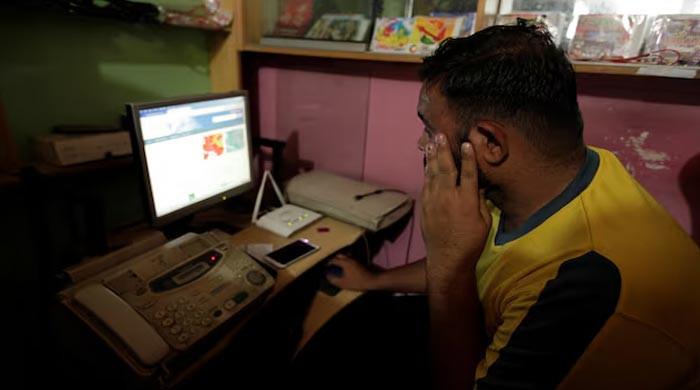 Pakistani freelancers struggle as internet slowdown disrupts work