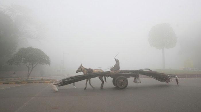 What caused air pollution to decline in Pakistan and is it sustainable?