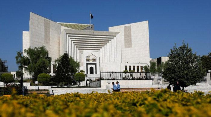Does Supreme Court order pull the plug on constitutional amendment push?