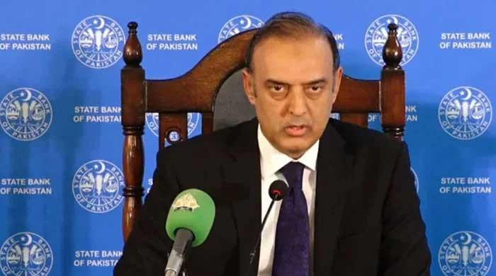 SBP chief underscores over Rs1tr savings due to rate cut
