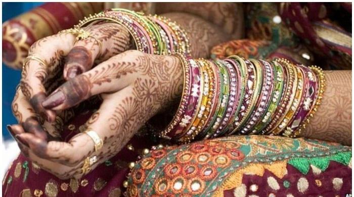 ‘Cross-border love': IIOJK girl arrested for entering AJK illegally  