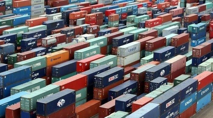 New Customs regulations bring cargo transport to standstill
