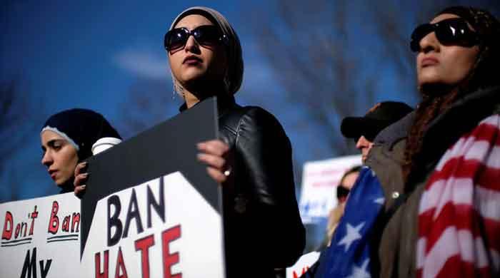 US lawmakers reintroduce bill to prevent religious travel bans by Trump administration