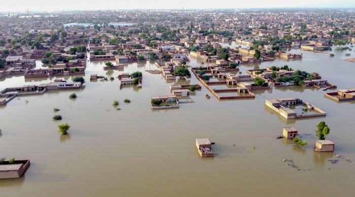 IMF mission reviews Pakistan's climate planning in push for $1bn funding