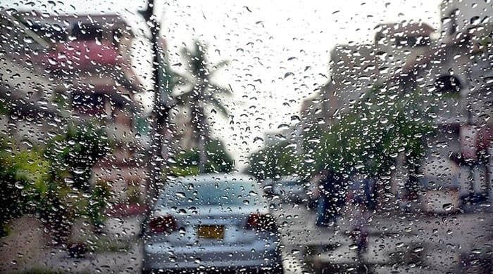 PMD forecasts scattered drizzle in Karachi today 