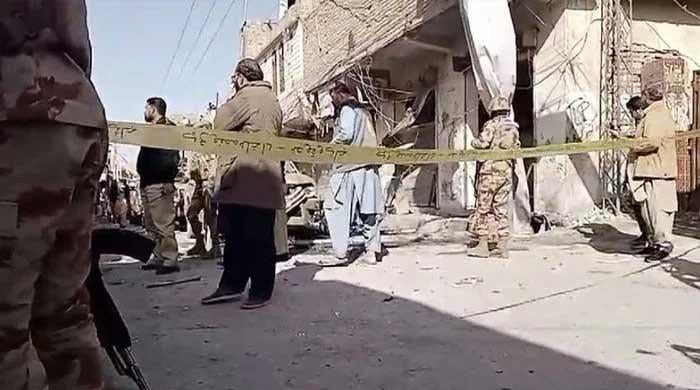 Security personnel among 10 injured in Quetta blast