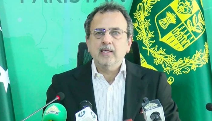 Energy Minister Awais Leghari addreses a press conference in Islamabad. — APP/File