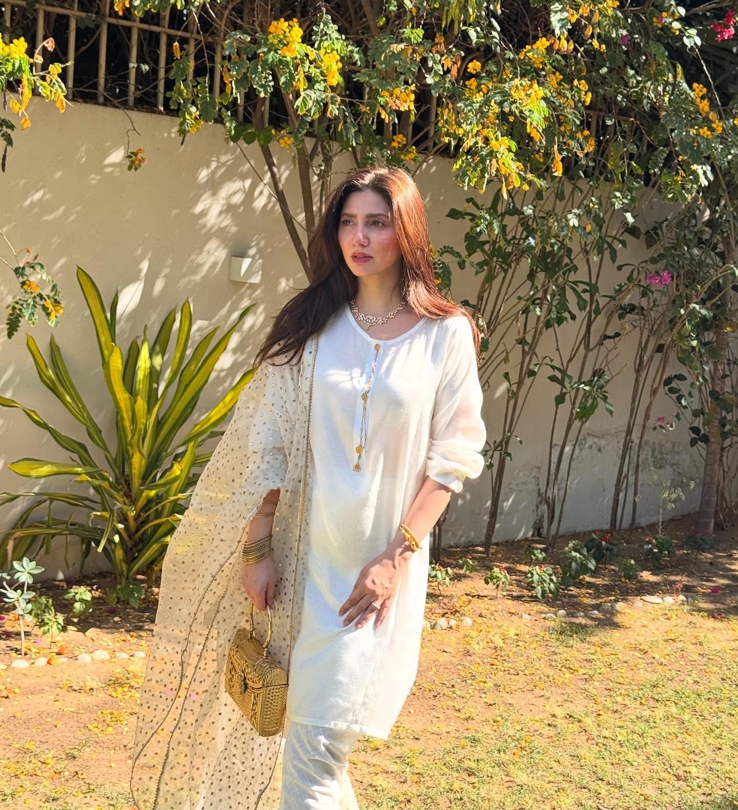 — Instagram/@mahirahkhan