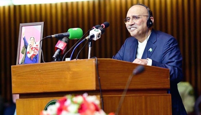 President Asif Ali Zardari addressing the Joint Session of the Parliament at the beginning of the 2nd Parliamentary Year at Parliament House in Islamabad on March 10, 2025. — APP