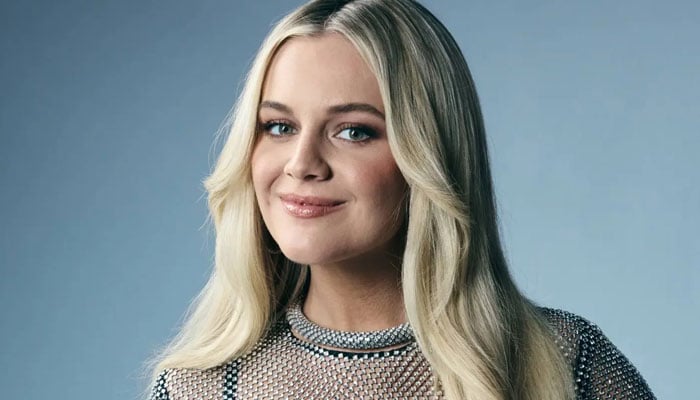 Kelsea Ballerini shares heartwarming moments with a pregnant fan