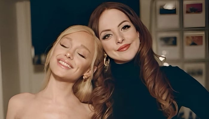 Ariana Grandes talks about inspiration Elizabeth Gillies