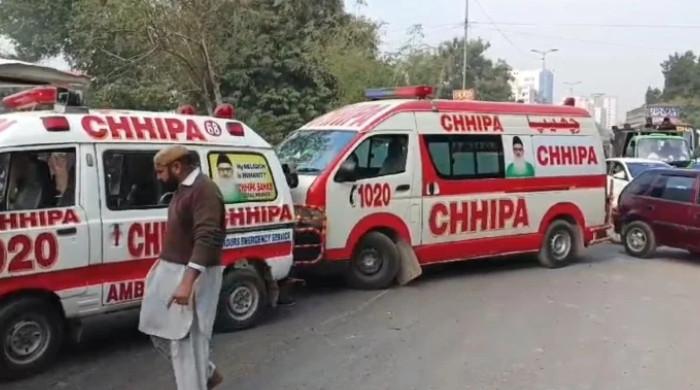 12 killed in horrific collision on Indus Highway near KP's Karak