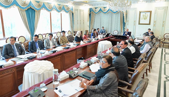 PM Shehbaz Sharif chairing a review meeting regarding eradication of polio in Islamabad on April 17, 2025. — PID