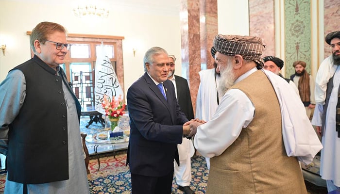 DPM Dar meets Afghan interim Prime Minister Mullah Muhammad Hassan Akhund. — MOFA