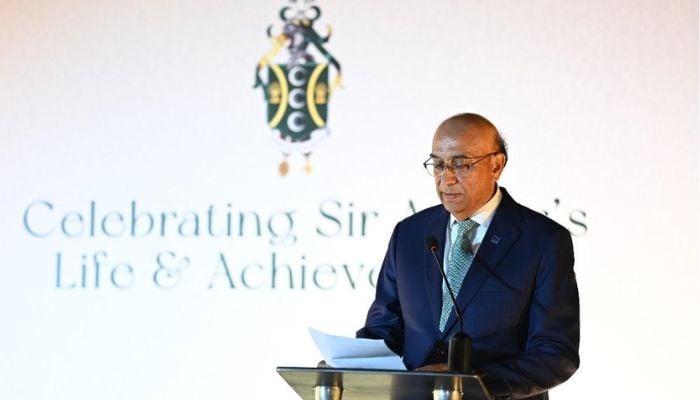 Lord Zameer Choudrey CBE delivers an address at the event held in Islamabad on Saturday to commemorate the life and achievements of British Pakistani entrepreneur Sir Anwar Pervez. — Reporter