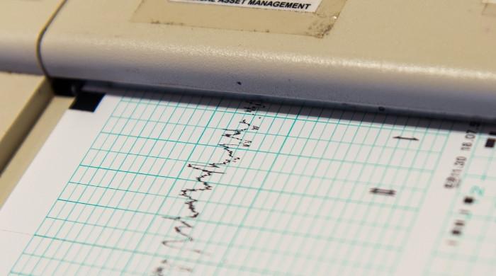 Karachi hit by 19 minor earthquakes since Sunday