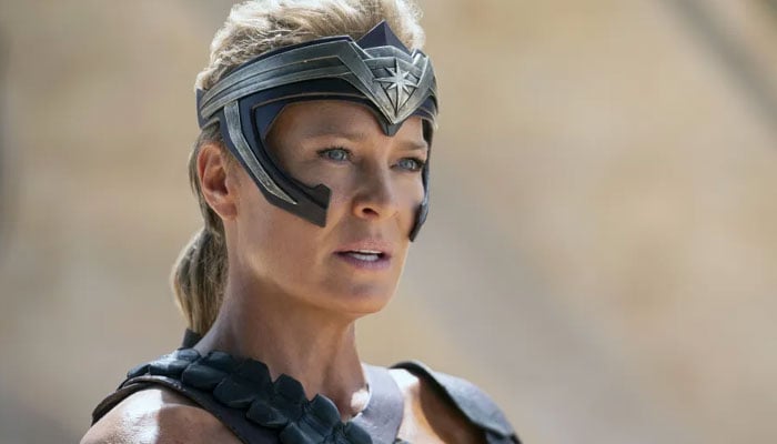 Robin Wright gets honest about AI threat in Hollywood
