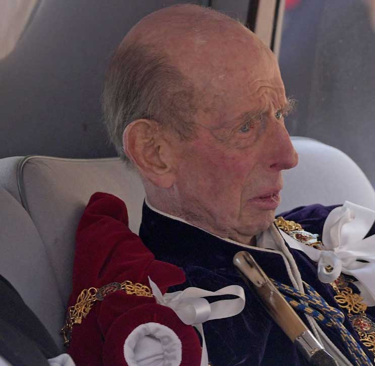 Aging UK royal appears frail as he joins King Charles for royal duty