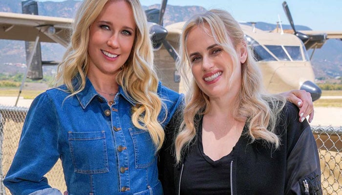 Rebel Wilson gushes about Anna Camp in Bride Hard