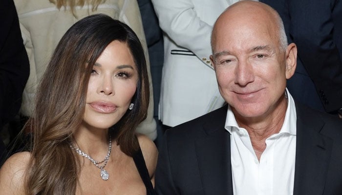 Lauren Sanchezs kids take special roles at her wedding to Jeff Bezos