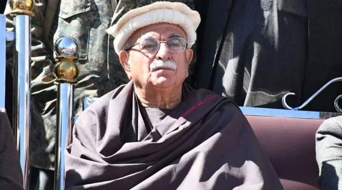 TTAP chief Achakzai offers PM talks on unity govt