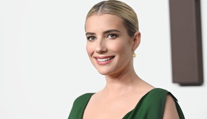Photo: Emma Roberts confesses being addicted to The White Lotus