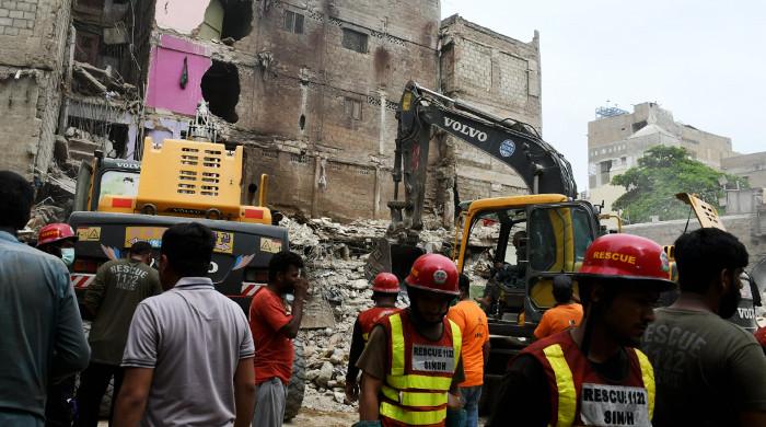 Lyari building rescue operation ends after 60 hours with 27 confirmed dead
