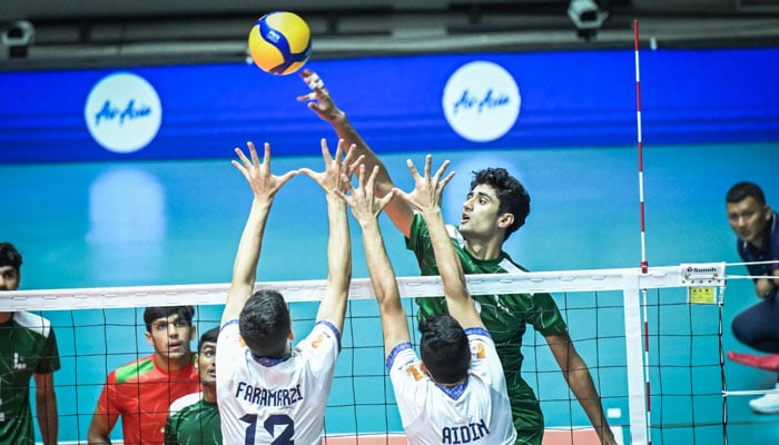 Pakistan and Iran players in action during their AVC Asian Mens U16 Volleyball Championship final at the Nakhon Pathom Gymnasium in Nakhon Pathom on July 19, 2025. — Reporter