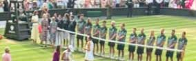 Kate Middleton spotted in Courtney Coxs selfie